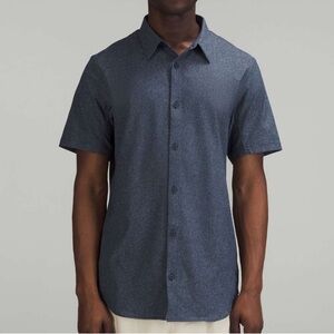 Lululemon Airing Easy Short Sleeve Athletic Button Down in Heathered True Navy